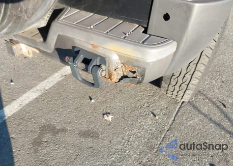 2006 Hummer H3 Suv из США, поврежденный, VIN 5GTDN136168112821